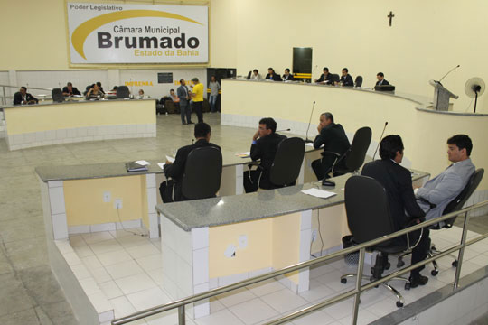 Duas sessões extraordinárias serão realizadas na Câmara de Brumado