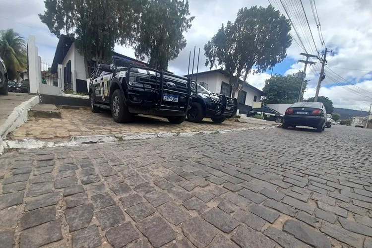 Brumado: Motorista com sinais de embriaguez é preso após bater em motocicleta