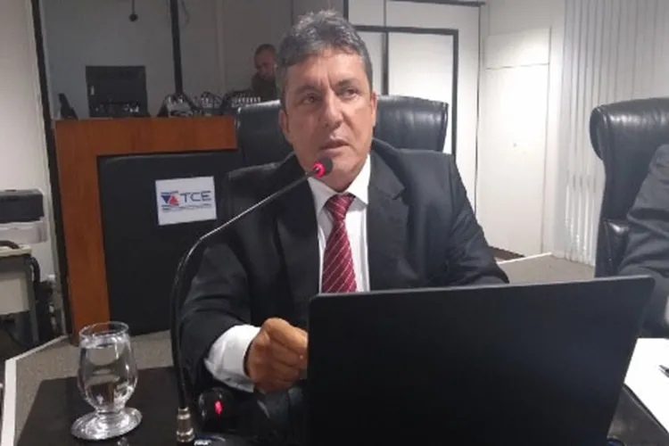 Conselheiro João Bonfim receberá Medalha do Mérito Policial da PM-BA