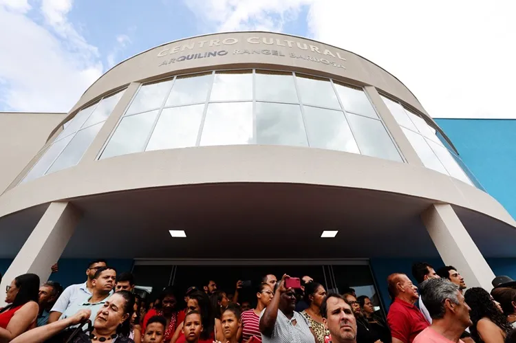 Governador inaugura novo centro cultural e melhorias na infraestrutura em Érico Cardoso