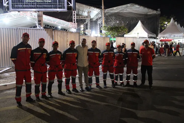 Brumado: Bombeiros Civis colaboram com logística de segurança no aniversário da cidade