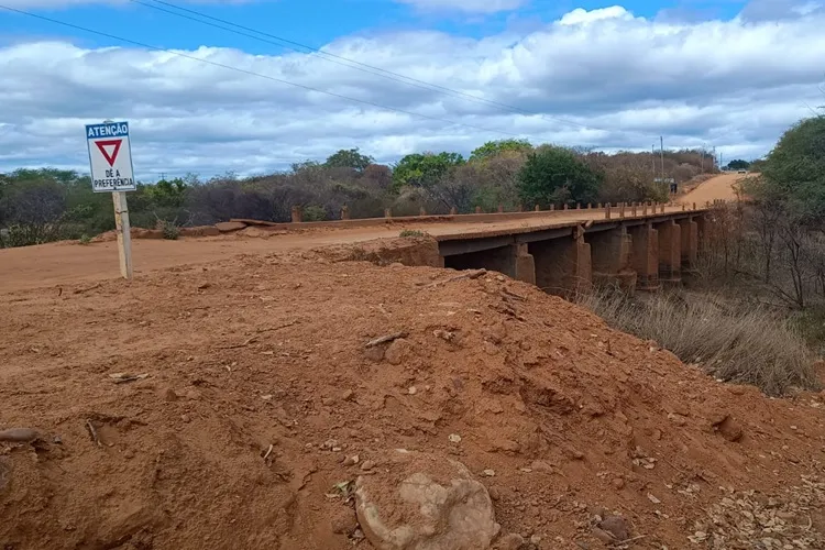 Ponte na zona rural de Brumado preocupa moradores