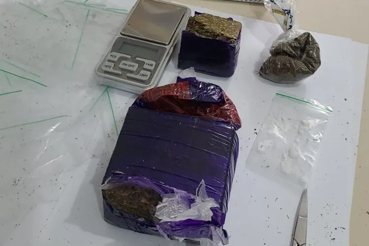 Polícia Civil cumpre mandado e prende homem com tornozeleira eletrônica em Brumado