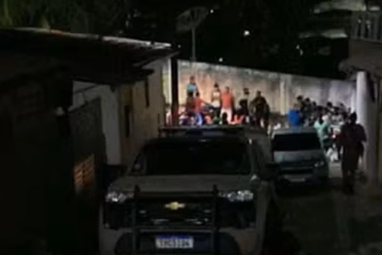 Homem morre após ser baleado ao invadir casa da prefeita de Mundo Novo