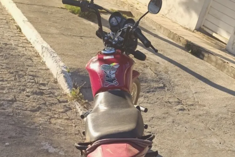 17º BPM apreende moto com restrição em Guanambi e detém suspeito de receptação
