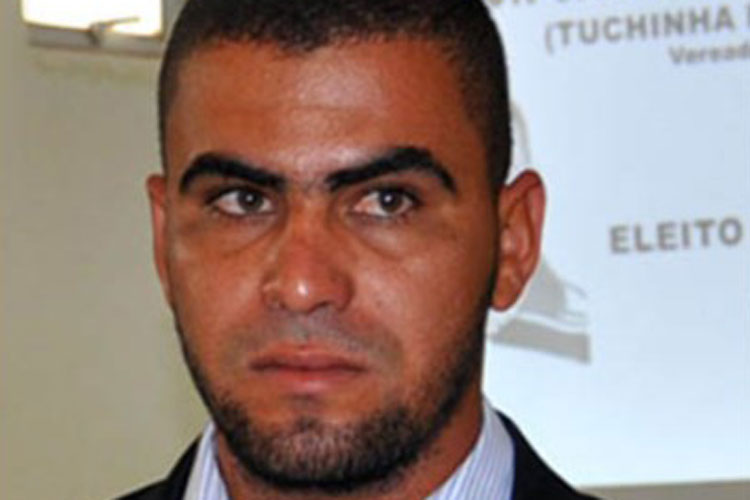 Vereador de Sebastião Laranjeiras acusado de matar concunhado se apresenta à polícia