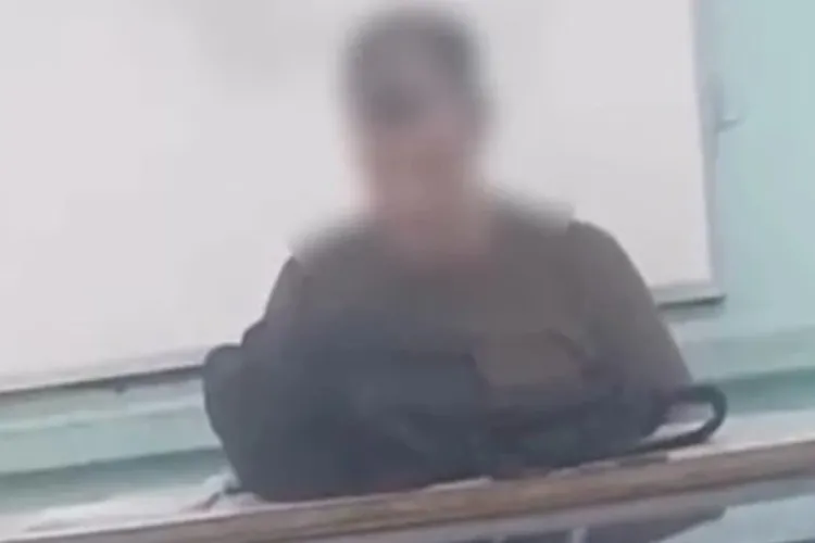 Professor é filmado se masturbando durante aula em escola estadual de Fortaleza