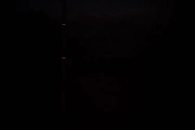 Caetité: Às escuras, moradores da Moita dos Porcos cobram iluminação pública