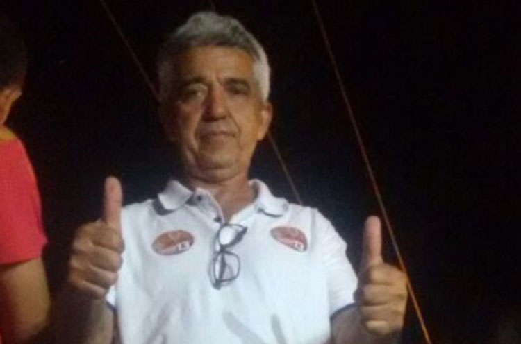 MP denuncia ex-prefeito de Carinhanha por contratações irregulares