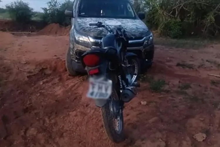 Moto furtada em Guanambi é recuperada na zona rural de Iuiu