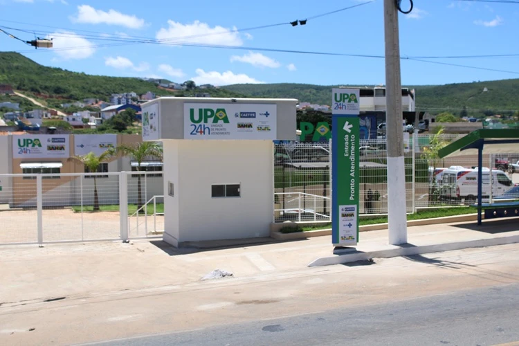 Caetité: Discussão em bar termina com homem golpeado na cabeça por objeto perfurante