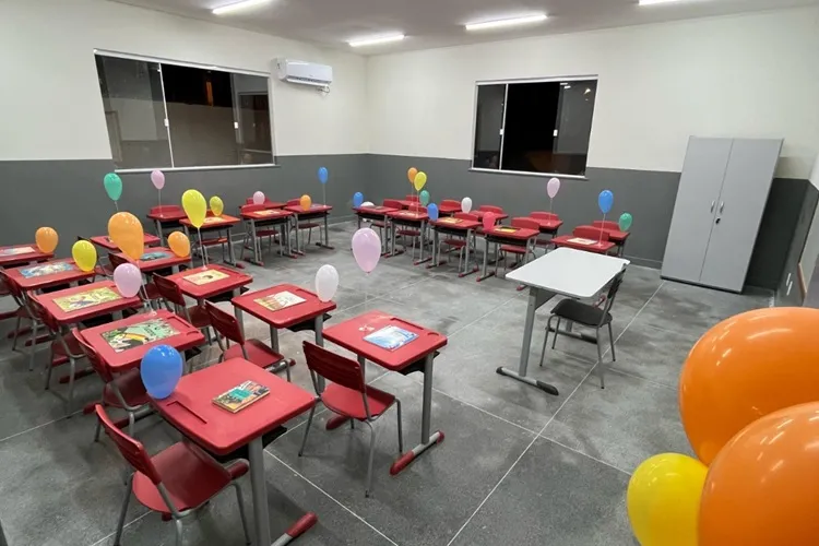 Escola de educação infantil é inaugurada no Bairro Beija-flor em Guanambi