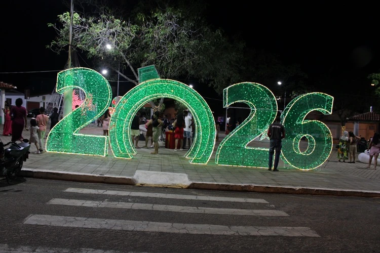 Prefeitura de Brumado emite alerta para cuidados com ornamentação natalina