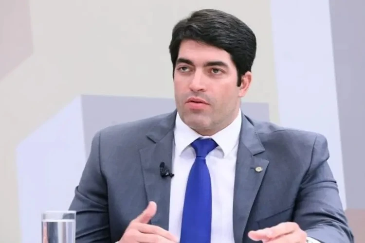 Jerônimo Rodrigues oficializa indicação do filho de Otto Alencar para o TCE