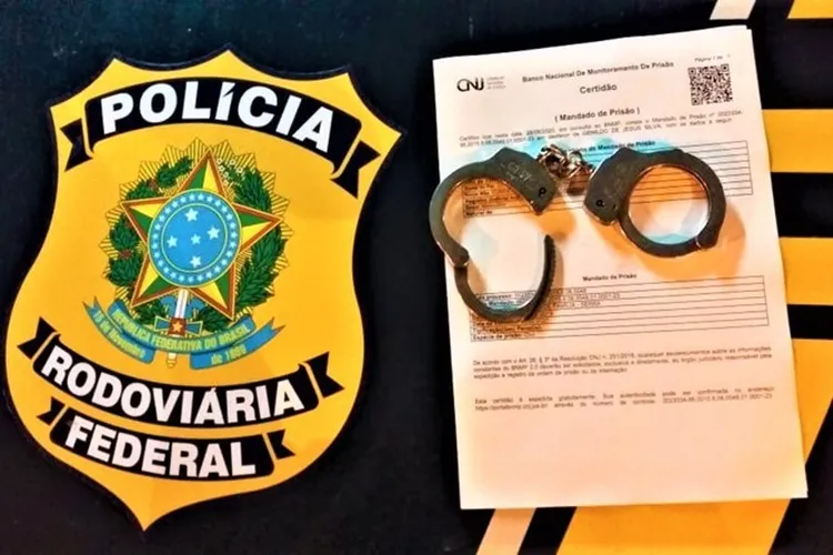 Mandado de prisão por homicídio é cumprido durante fiscalização em Jequié