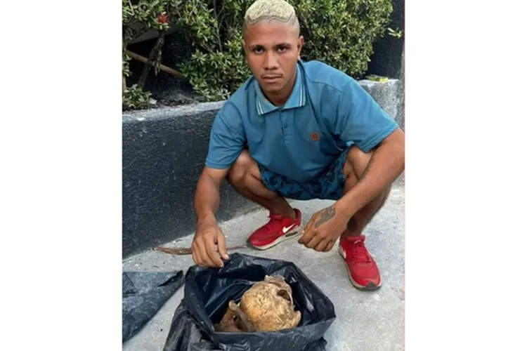 São Francisco do Conde: Homem é preso por violar sepulturas em cemitério