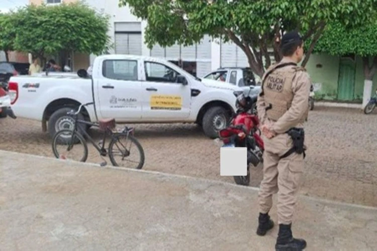 17º BPM garante apoio à Adab durante ação contra abate clandestino em Candiba