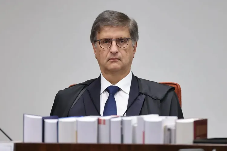 Lula renova mandato de Paulo Gonet na PGR, às vésperas do julgamento do golpe