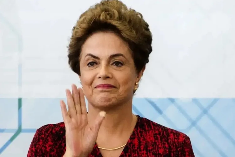 TRF-1 reconhece Dilma Rousseff como anistiada e fixa indenização de R$ 400 mil