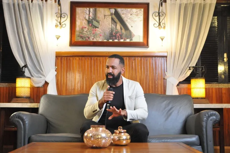 Música gospel de Brumado ganha destaque com 107 mil visualizações no YouTube