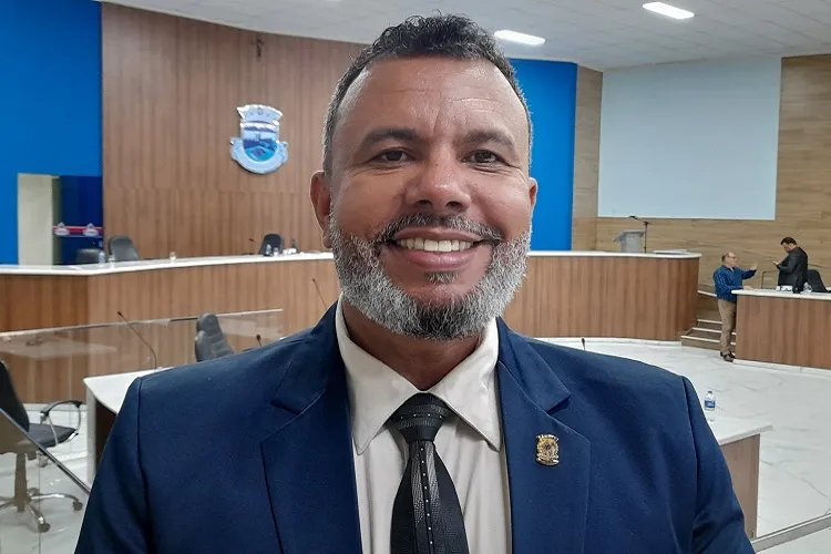 Brumado: 'Prioridade é cuidar da saúde das pessoas', diz vereador sobre gastos do Executivo