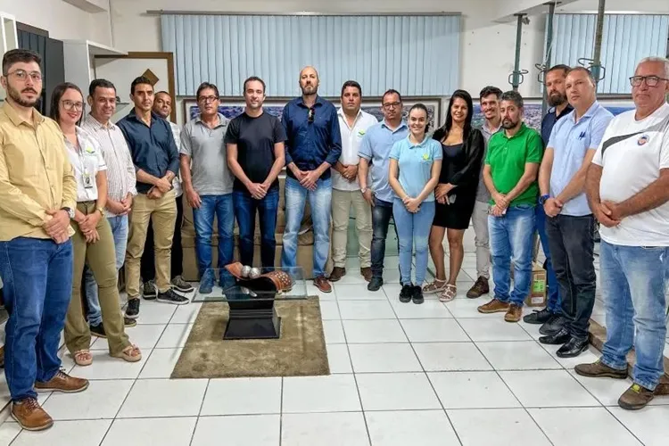 Prefeito de Brumado fortalece parceria com o Consórcio da Bacia do Paramirim