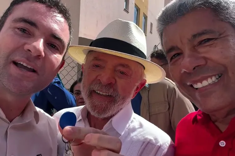Fabrício, Jerônimo e Lula anunciam 200 unidades do Minha Casa, Minha Vida em Brumado