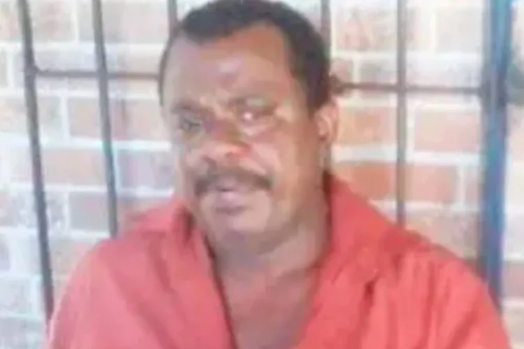 Mulher é presa por matar dono de restaurante e enterrar corpo no quintal de casa