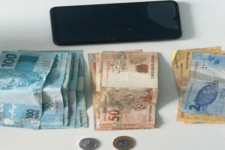 Jovem tenta ajudar a polícia como testemunha e termina preso por homicídio em Urandi