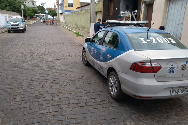 Segurança alega legítima defesa em morte de homem que invadiu restaurante em Brumado