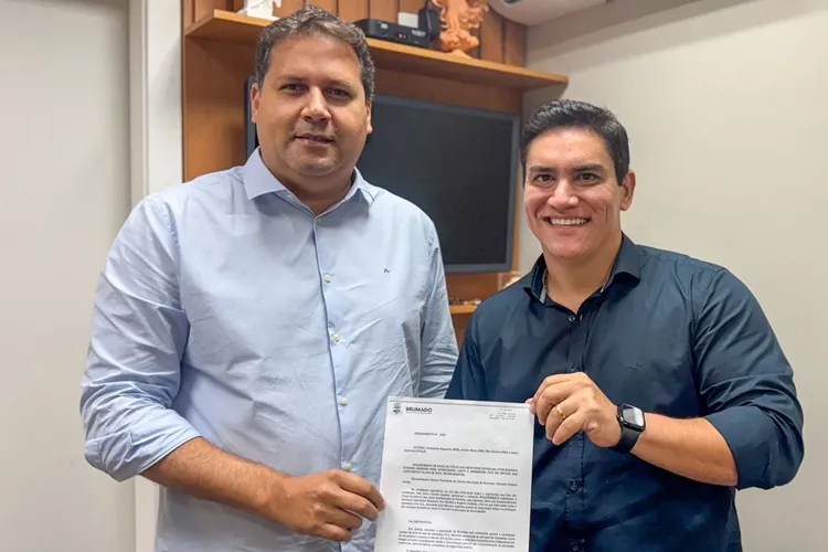 Procon: Guilherme Bonfim cobra melhorias no serviço da Vivo em Brumado