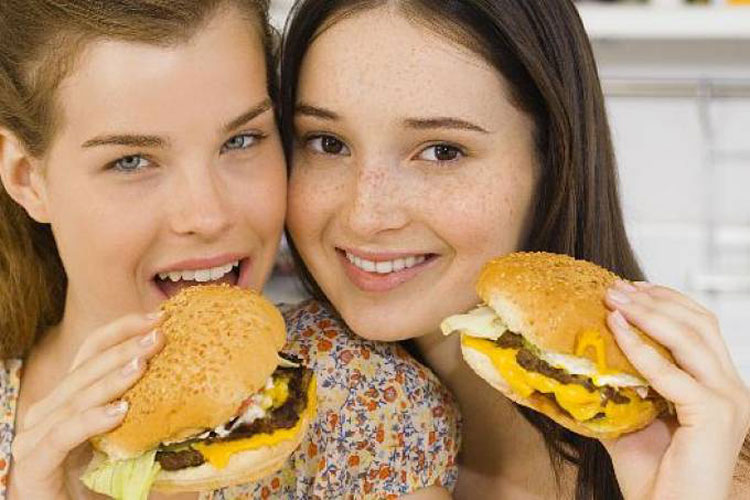 Obesidade pode ser ?contagiosa?, de acordo com nova pesquisa