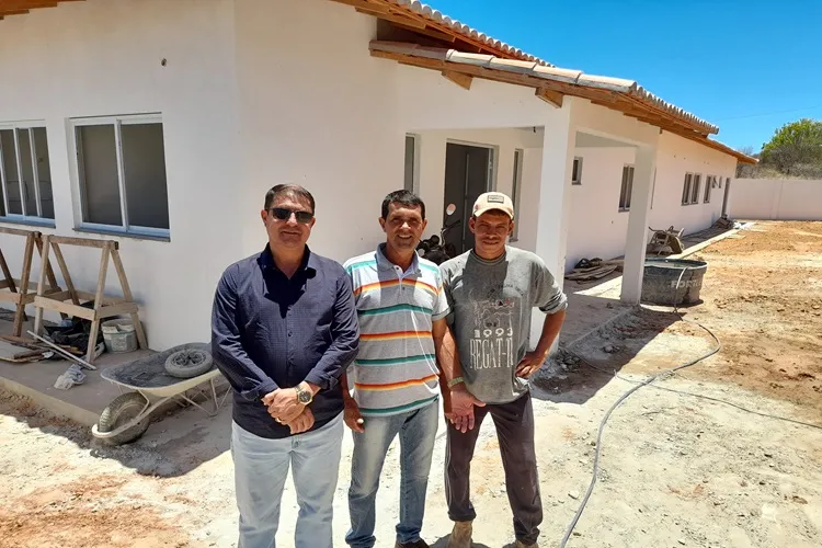 Malhada de Pedras amplia oferta de saúde com obras da UBS no Poço Dantas