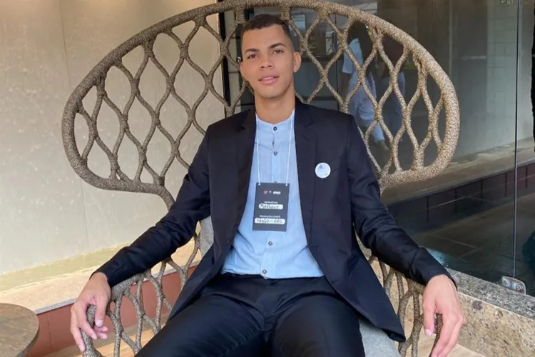 Jovem de Guanambi é finalista em projeto de empatia Ashoka 2025