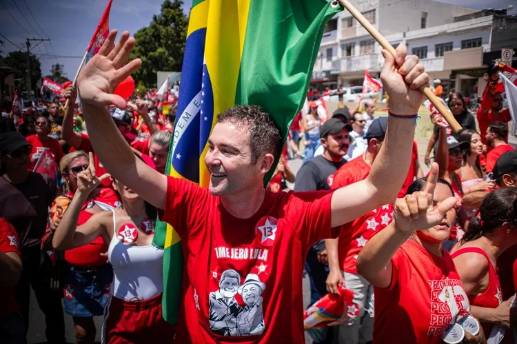 Em menos de dois anos, prefeito de Brumado amplia capital político e consolida parcerias estratégicas
