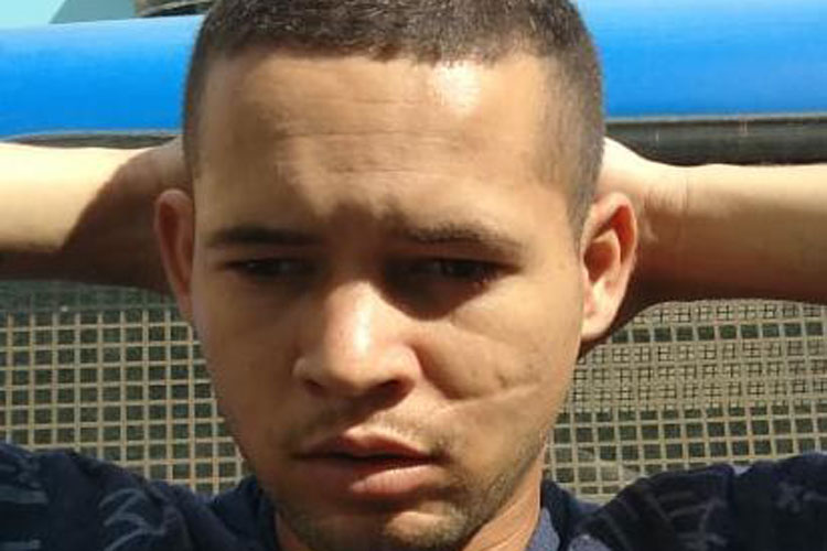 Polícia cumpre mandado de prisão e prende suspeito de vários crimes em Jacaraci