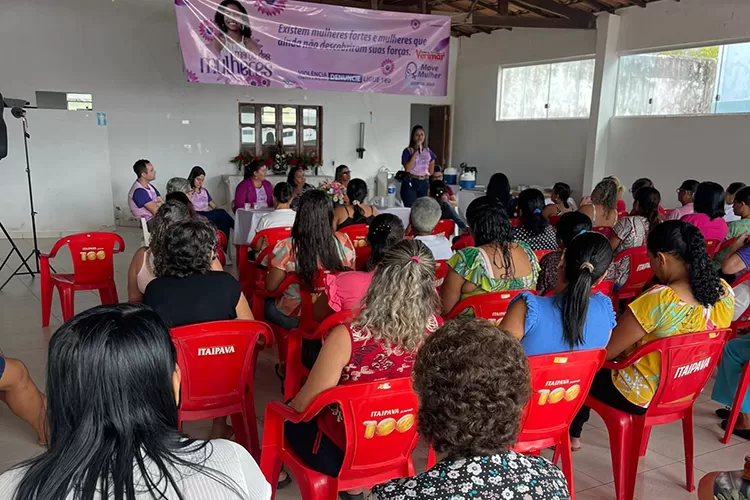 Move Mulher realiza evento no Dia da Mulher na Vila Presidente Vargas em Brumado