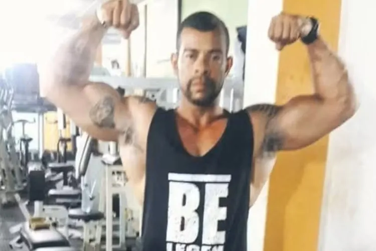 Dono de academia é encontrado morto dentro de casa em Feira de Santana