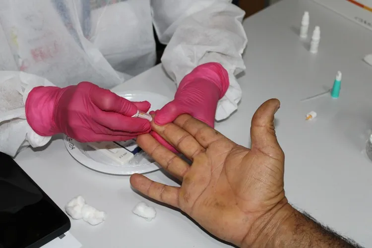 Sesab realiza quase 3200 testes de ISTs durante aniversário da cidade de Brumado