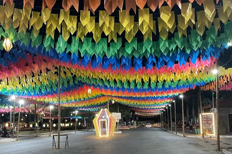 Em clima de festa, prefeito convida região para o tradicional São João de Dom Basílio