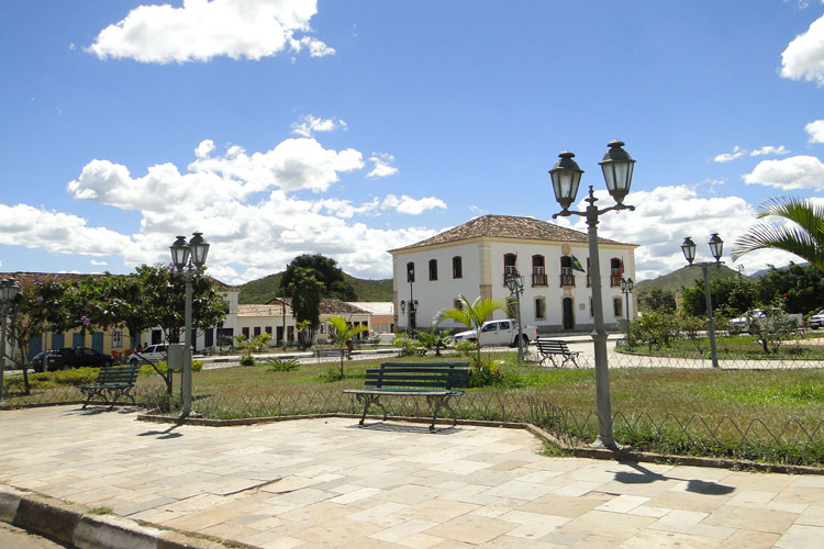 Rio de Contas: Câmara Municipal aprova férias e 13º salários apenas para os edis a partir de 2018