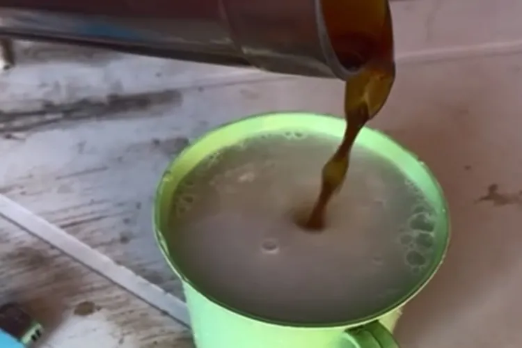 Vídeo: Morador faz chacota da água distribuída pela Embasa em Guanambi