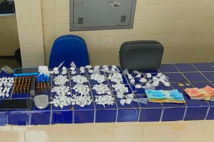 Brumado: 24º BPM apreende drogas e munições em operação no Bairro Dr. Juracy