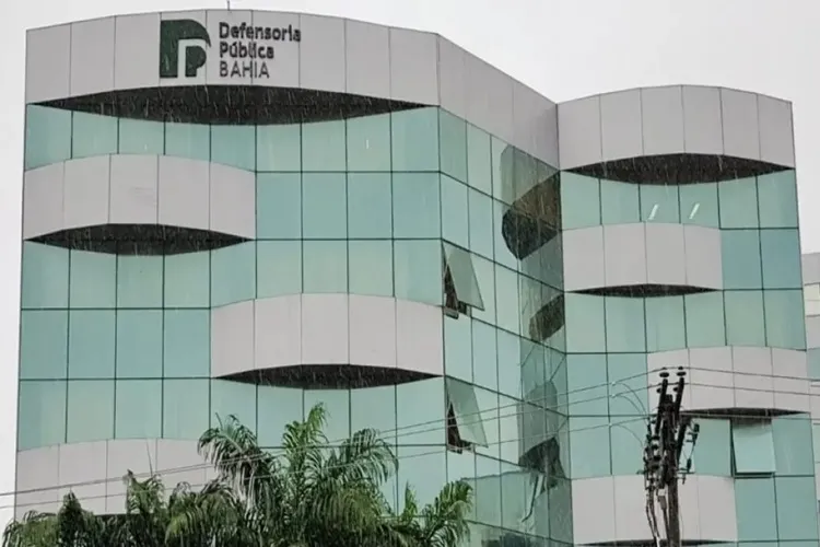 Defensores públicos decretam término da greve após aprovação de novo plano de carreira