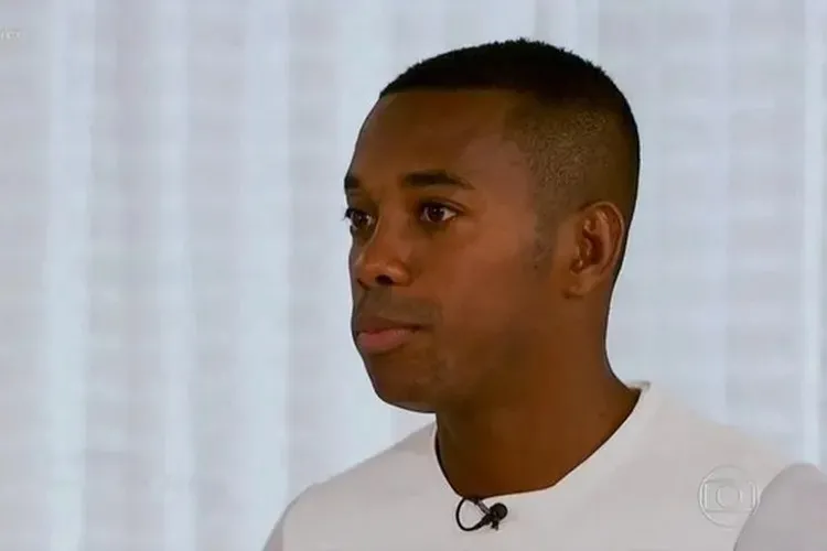 STJ mantém Robinho preso no Brasil por estupro na Itália