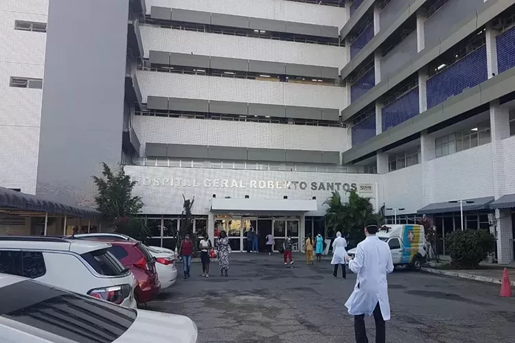 Dez pessoas são baleadas em festa 'paredão' em Salvador