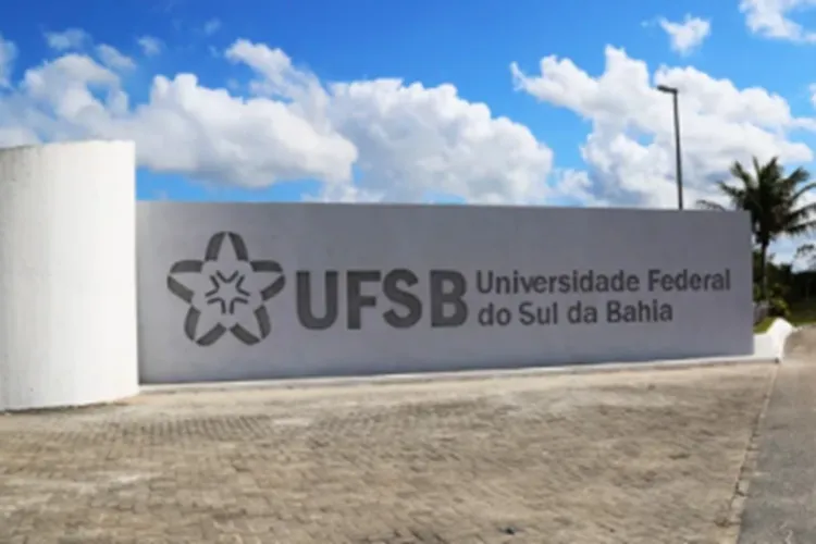 UFSB abre processo seletivo para mais de 700 vagas em cursos de graduação