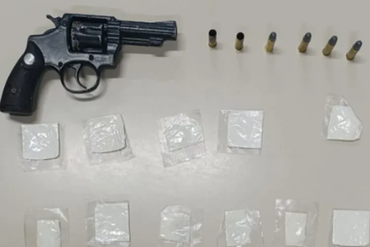 Homem armado em frente à colégio morre em confronto com a Rondesp em Guanambi