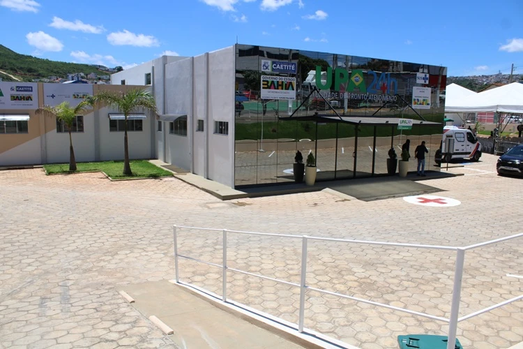 Jerônimo Rodrigues inaugura nova Unacon e UPA 24H em Caetité 