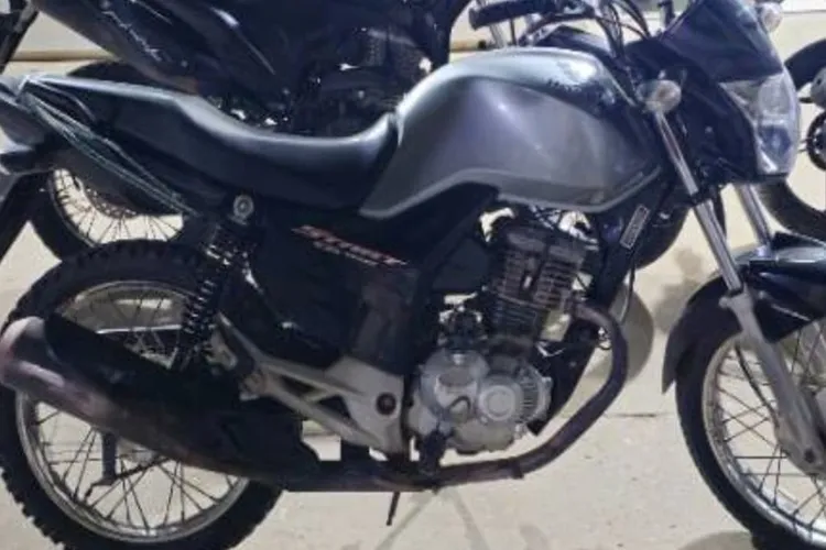 38ª CIPM apreende motocicletas com irregularidades em Bom Jesus da Lapa